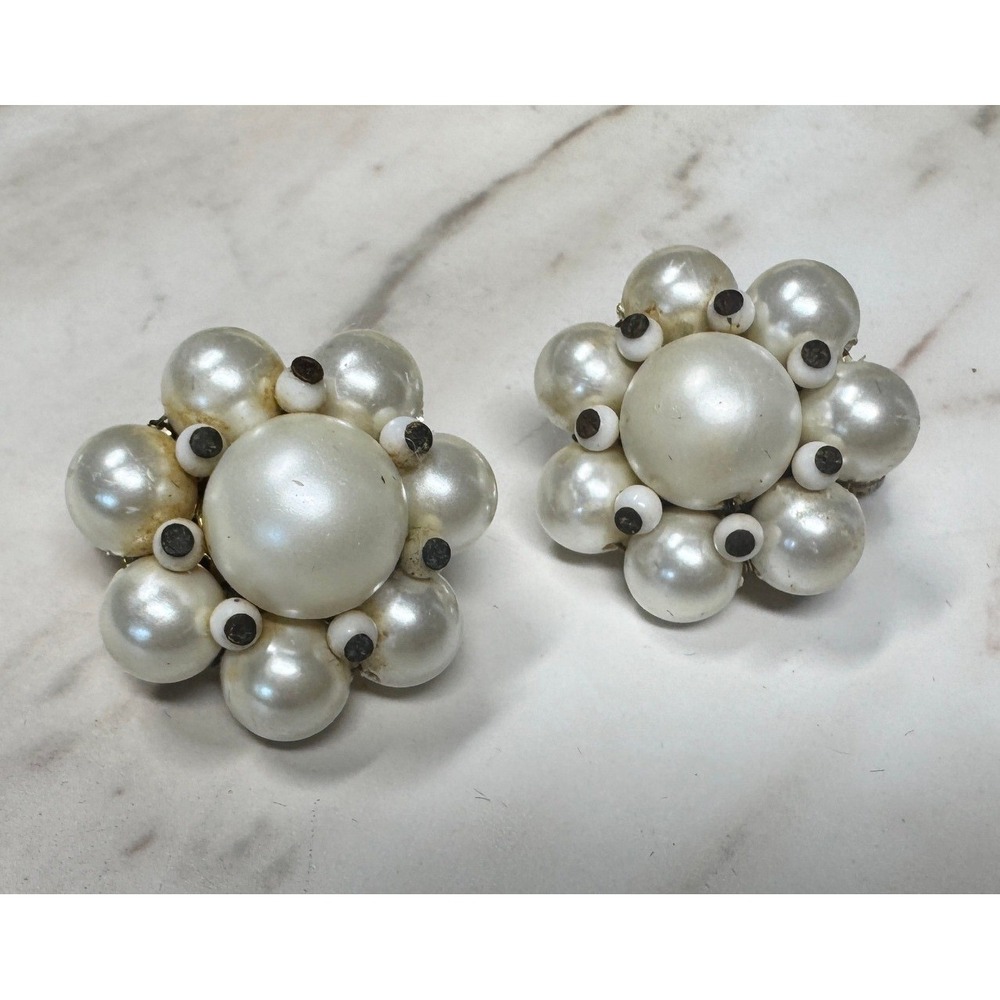 Vintage Japan Faux Pearl Cluster Clip On Earrings Gold Tone Floral Mid Century